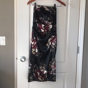 Le château black strapless dress size small